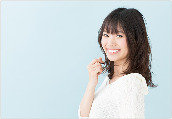 小児矯正できれいな歯並びになった女性
